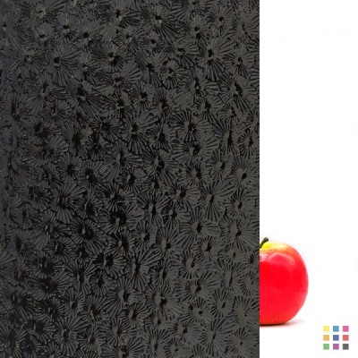 W96 Opalescent 96-02 FLOR opaque black "Florentine" 82x107cm