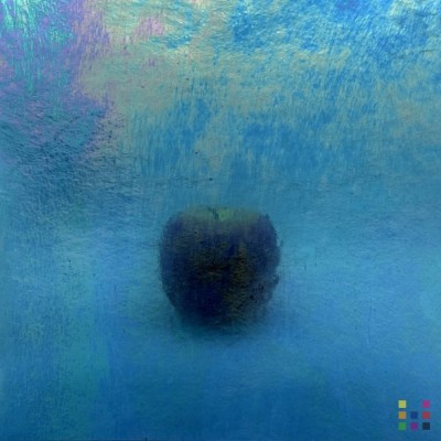 W96 Transparent 96-13 IRID iridescent sky blue 27x27cm