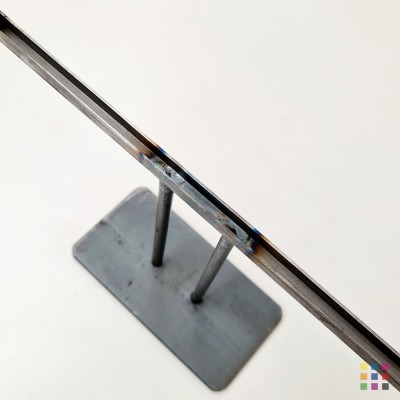 Présentoir métallique carré 30cm