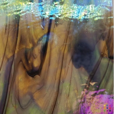 W96 Opalescent 96-36 IRID marron-noir et ivoire iridescent 82x107cm