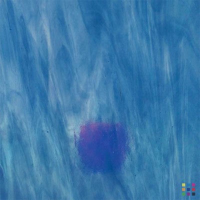 W96 Opalescent 96-27 aquamarine blue 82x107cm