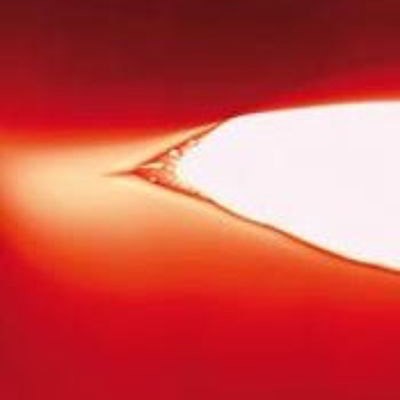 L Streaky V160 rouge sur clair, ouvert