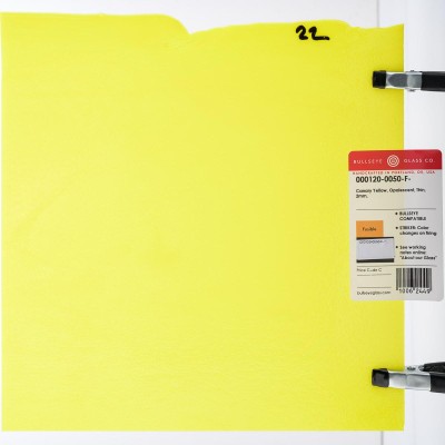 B Opalescent 0120-50 jaune canari 21x25cm Striker* B Opalescent 0120-50 jaune canari 21x25cm Striker*